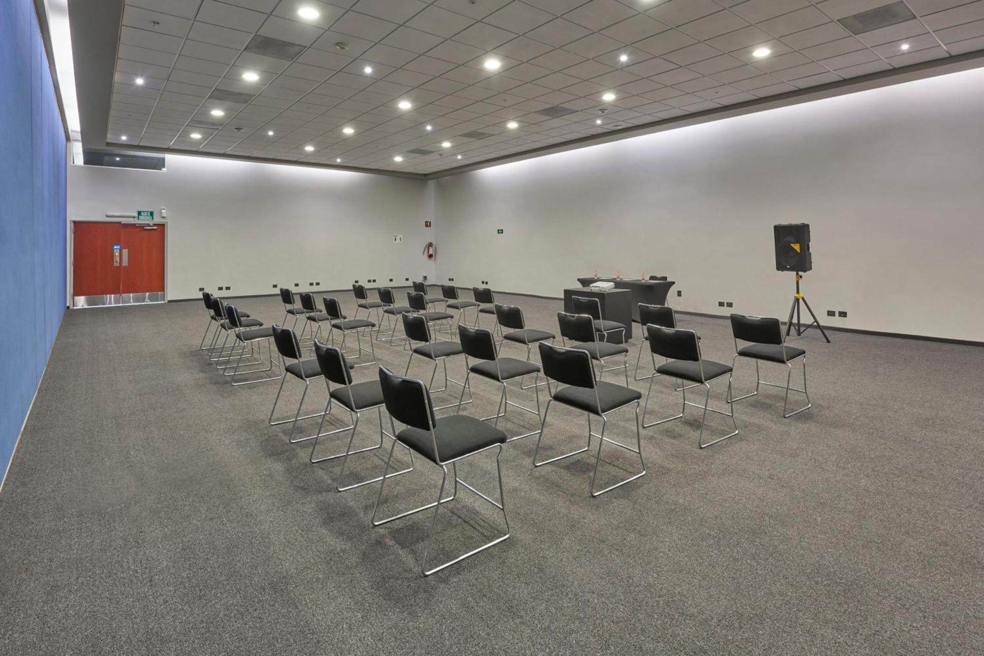 City Express Junior By Marriott Puebla Finsa Bagian luar foto