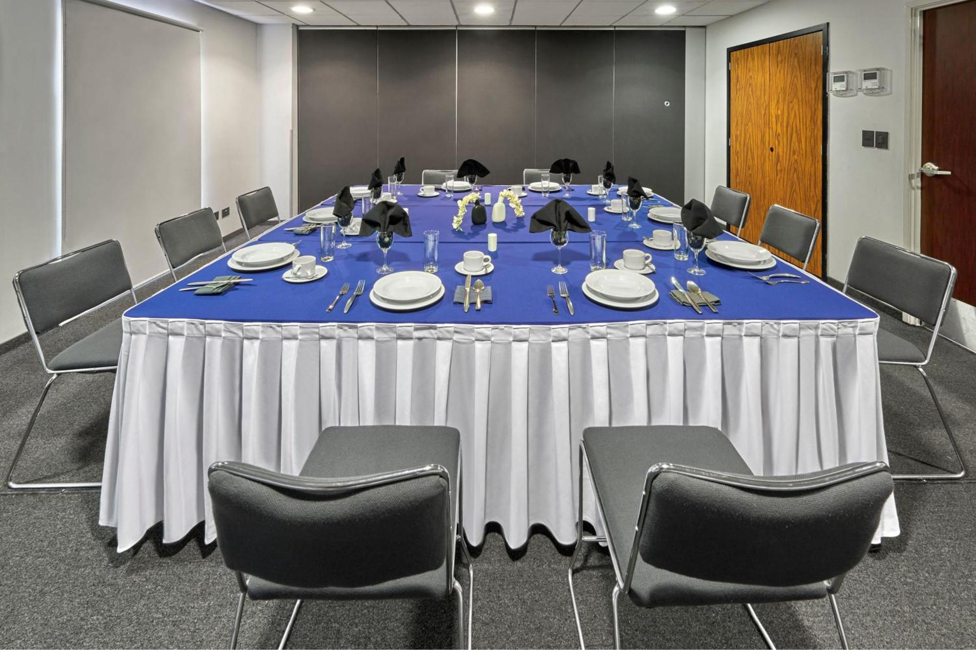 City Express Junior By Marriott Puebla Finsa Bagian luar foto